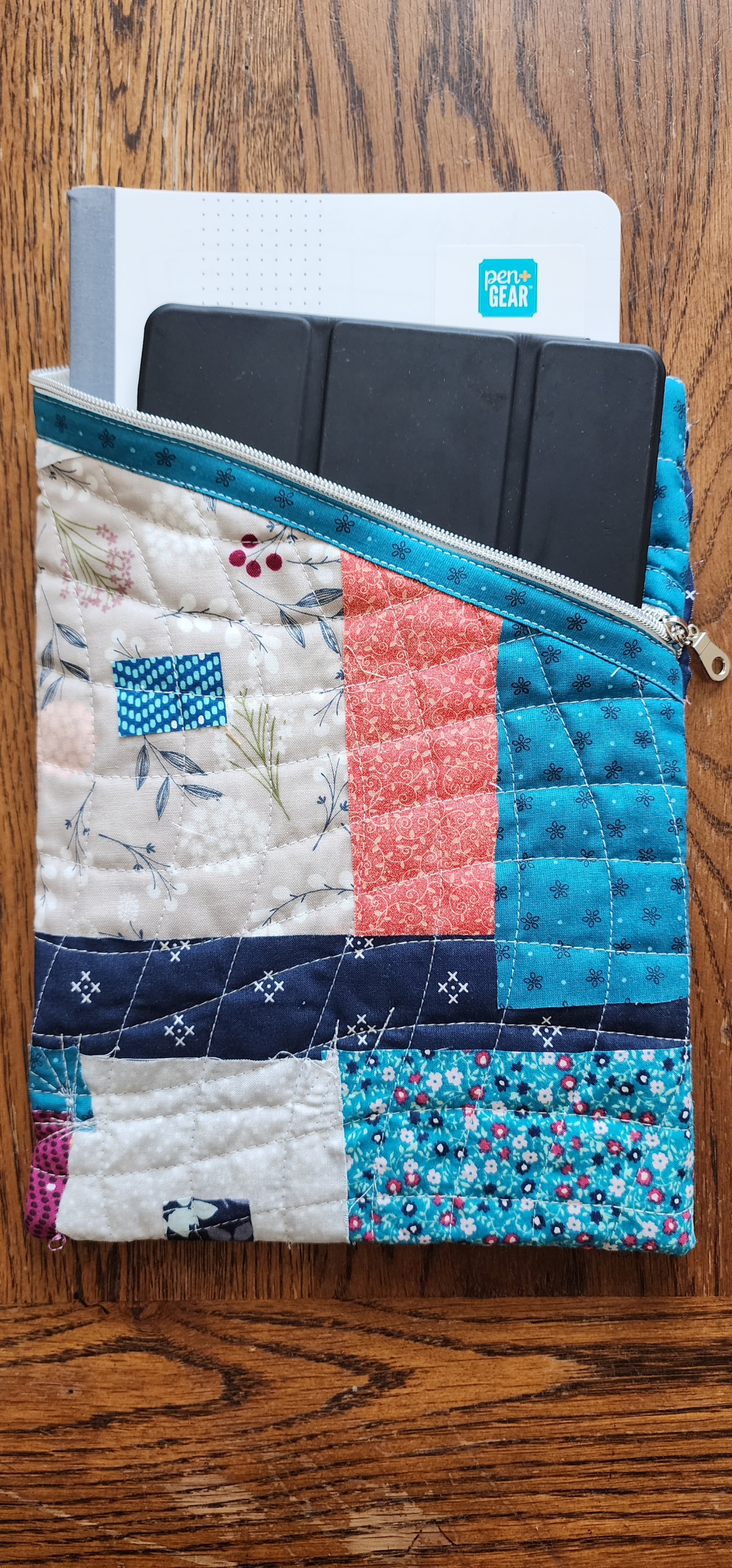 Quilted Tablet Sleeve Pouch - Image 6