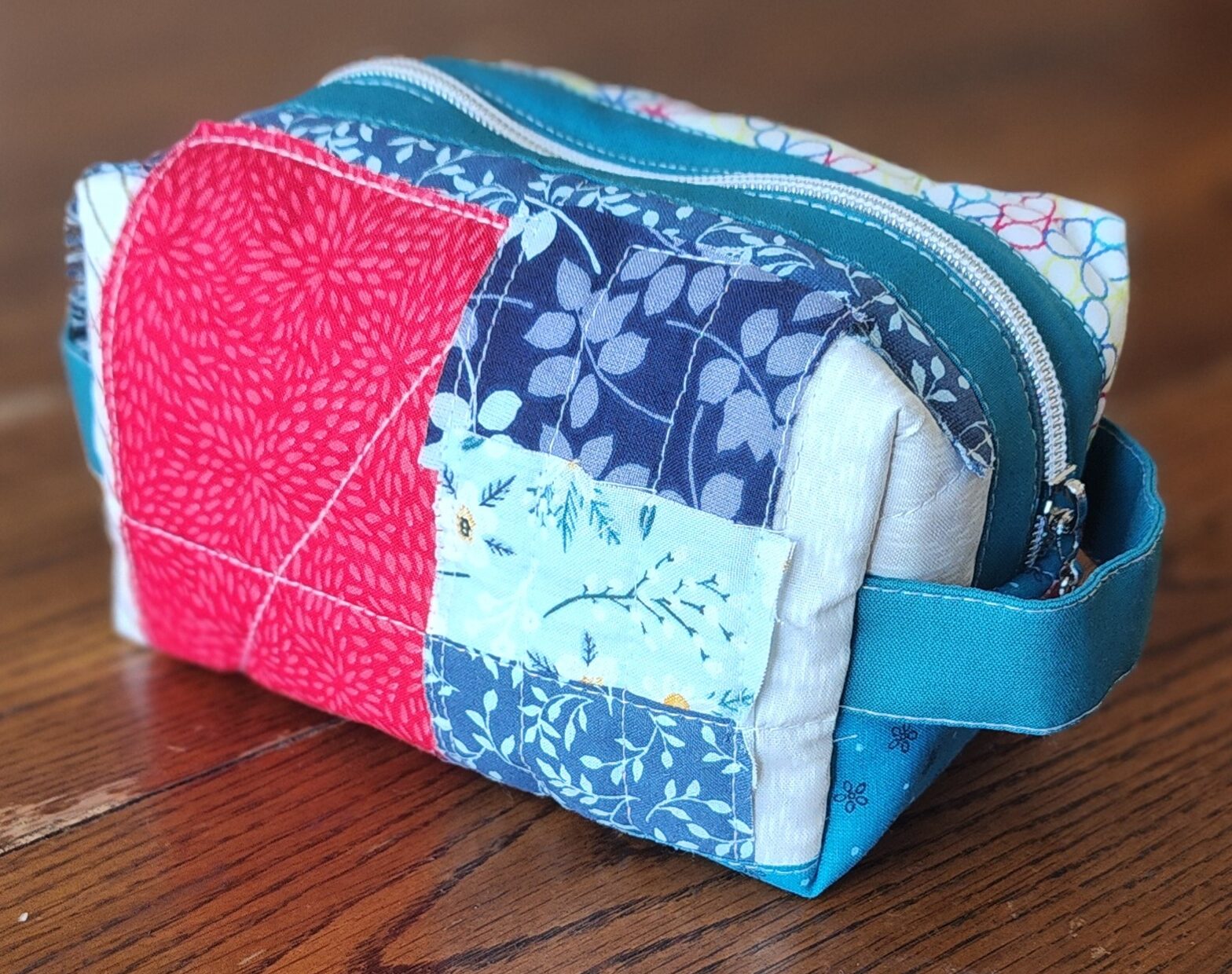 Quilted Boxy Pouch- Medium
