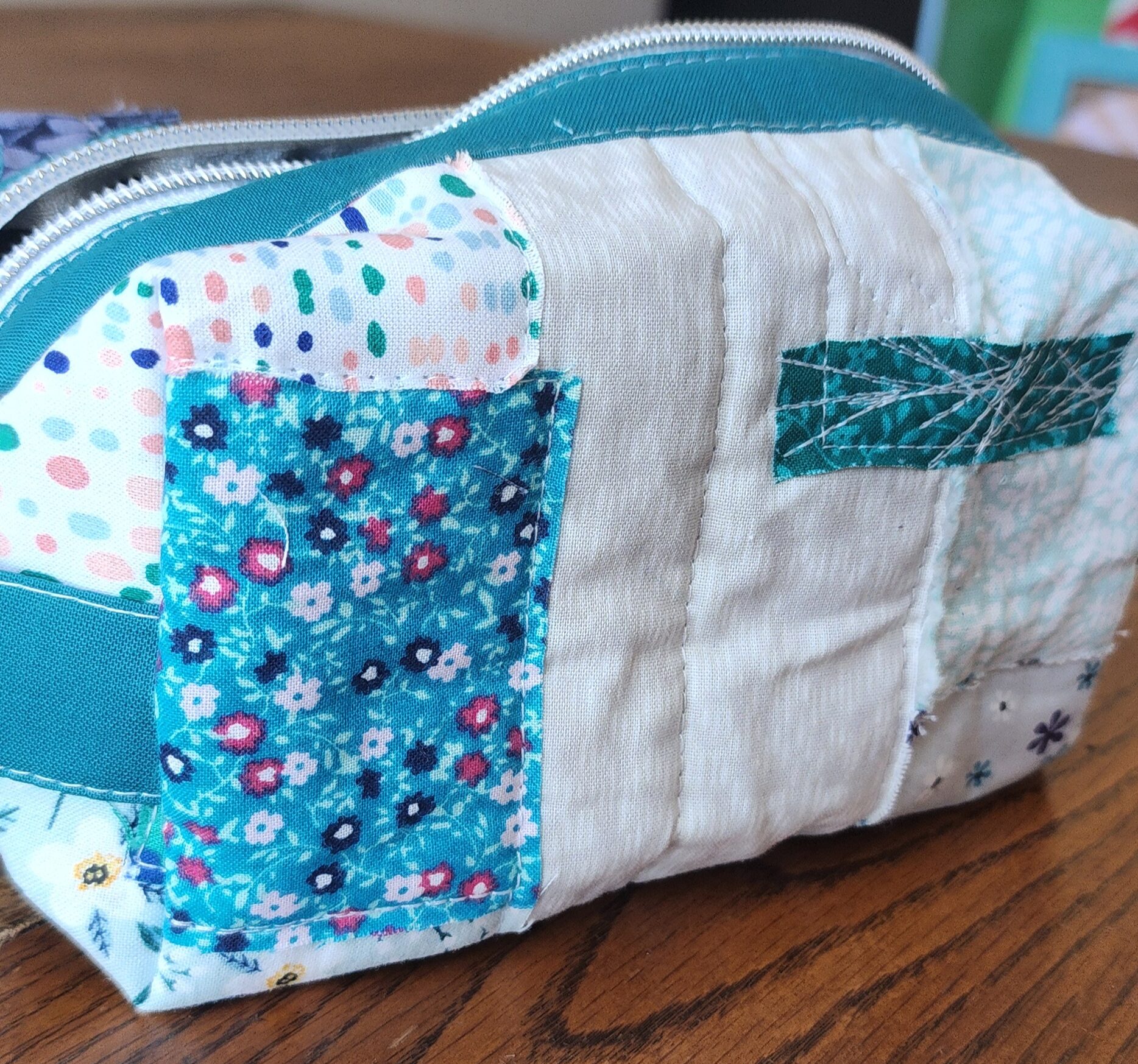 Quilted Boxy Pouch- Medium