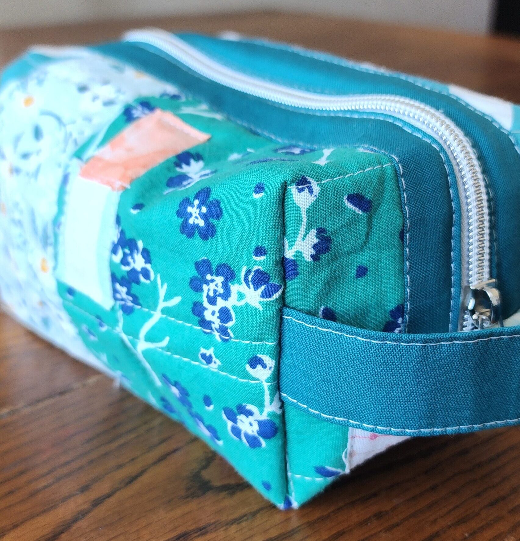 Quilted Boxy Pouch- Medium