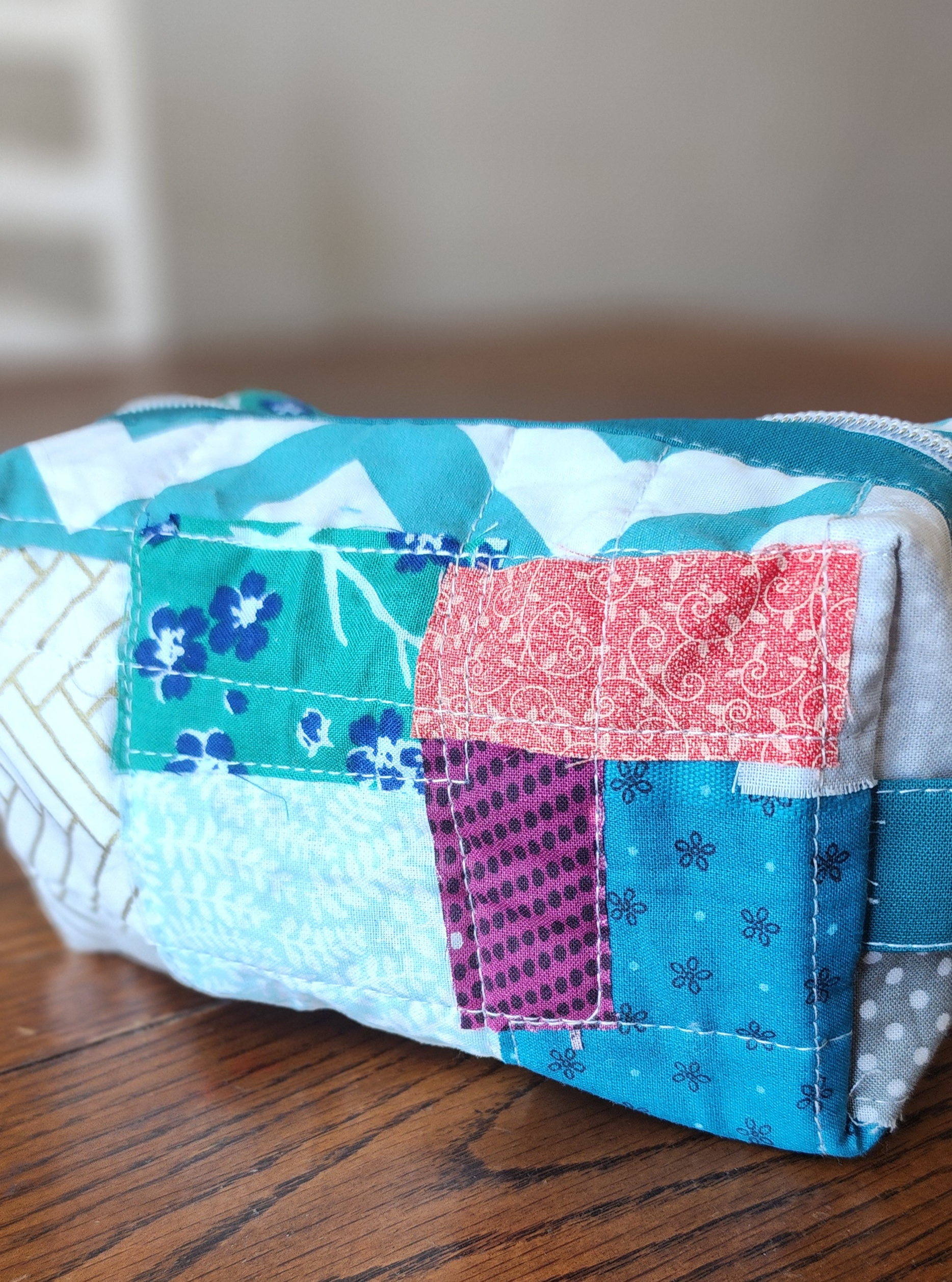 Quilted Boxy Pouch- Medium - Image 2
