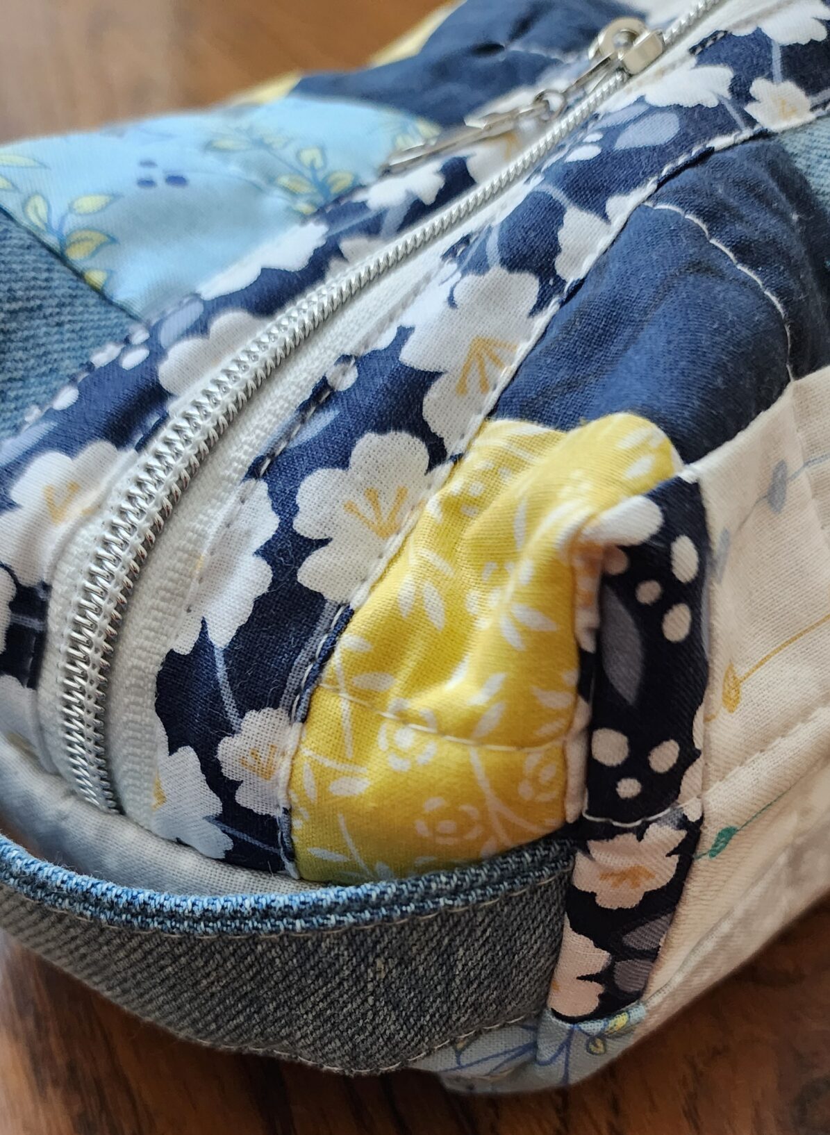 Patchwork Quilted Boxy Pouch - Image 3