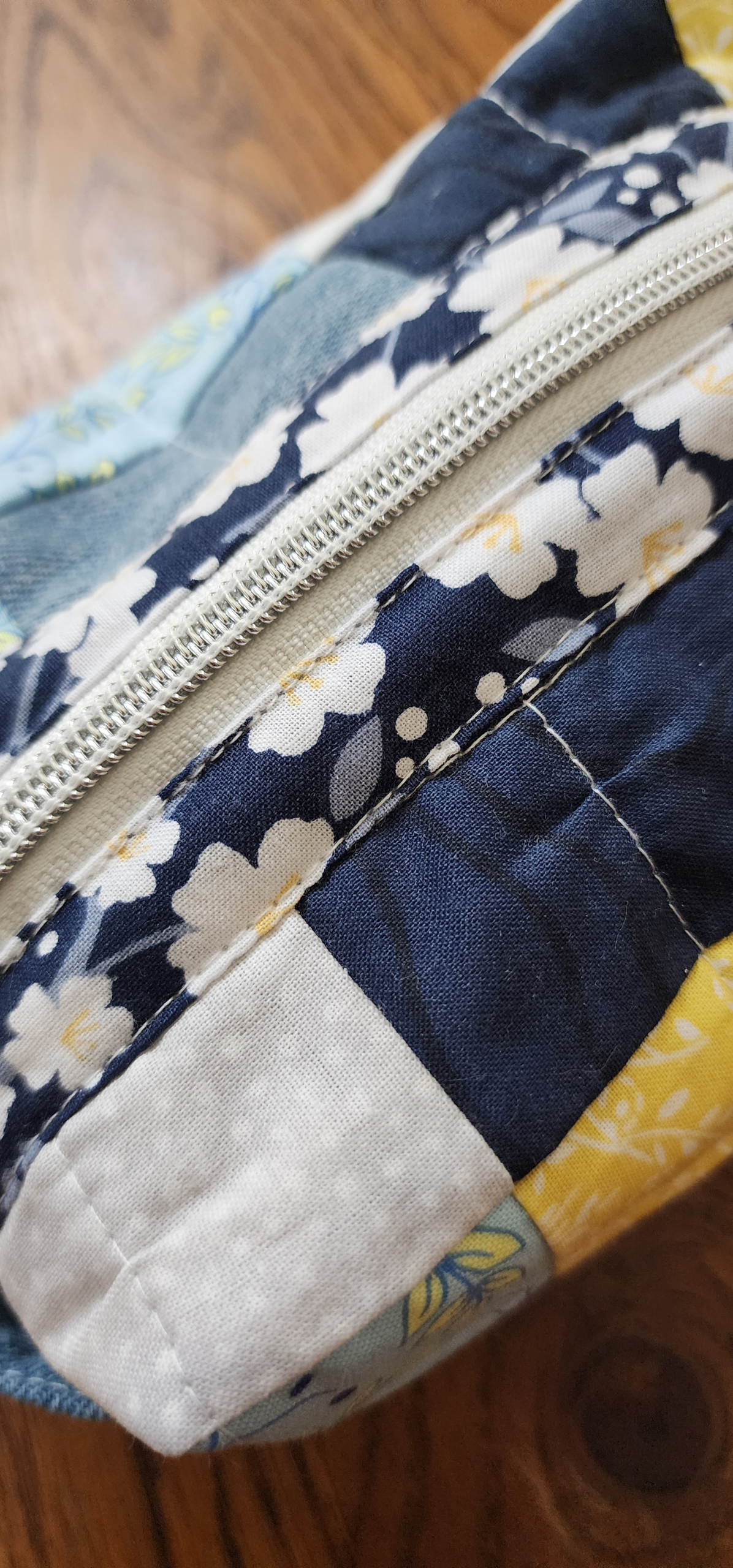 Patchwork Quilted Boxy Pouch - Image 4